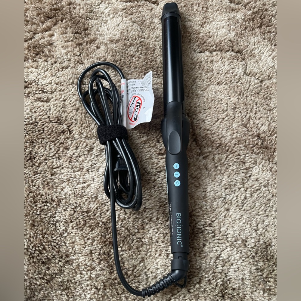 Bioionic long barrel curling iron 1.25”